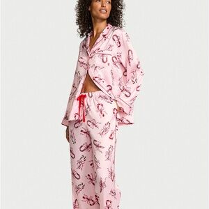Victoria's Secret Pink Candy Cane Print Pajama Set New in Package 2025 Viral